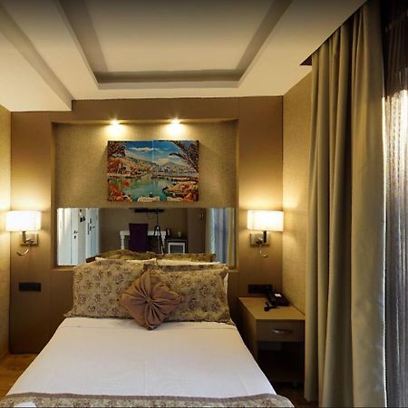 Hotel Iz Измир Экстерьер фото